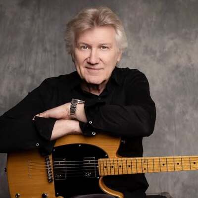 Rik Emmett